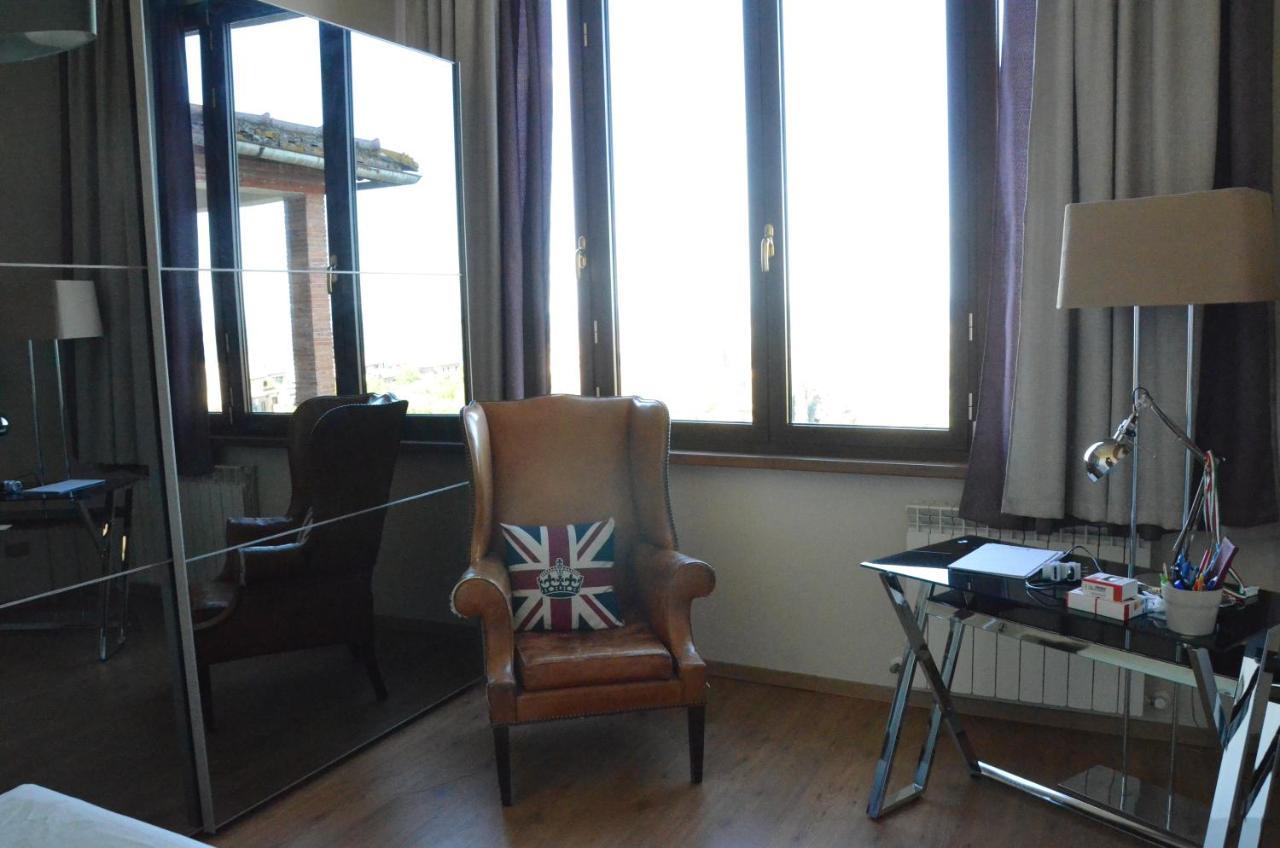 La Terrazza Sull'Alba Leilighet Montalcino Eksteriør bilde